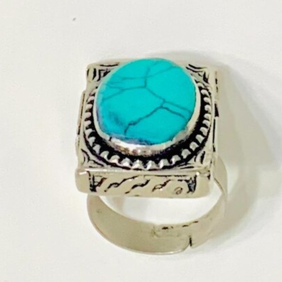 Southwestern Style Turquoise Oval Stone Ring, Ethnic Kuchi Ring, Afghan Jewelry, - Picture 4 of 11